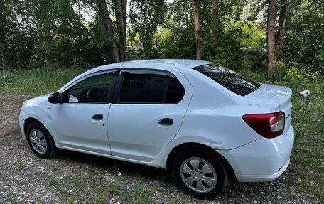 Renault Logan II, 2017 год, 310 000 рублей, 5 фотография