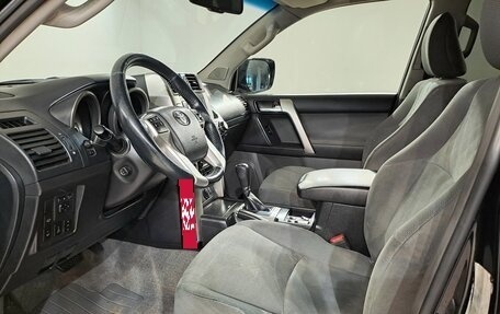 Toyota Land Cruiser Prado 150 рестайлинг 2, 2010 год, 2 149 000 рублей, 13 фотография