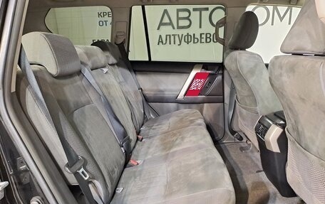 Toyota Land Cruiser Prado 150 рестайлинг 2, 2010 год, 2 149 000 рублей, 16 фотография