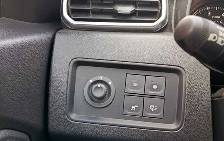 Renault Duster, 2021 год, 2 650 000 рублей, 2 фотография