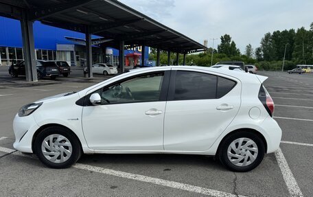 Toyota Aqua I, 2018 год, 849 000 рублей, 7 фотография