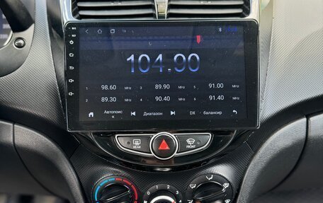 Hyundai Solaris II рестайлинг, 2011 год, 579 999 рублей, 11 фотография