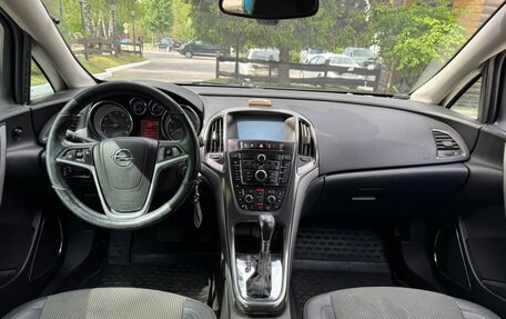 Opel Astra J, 2010 год, 515 000 рублей, 23 фотография