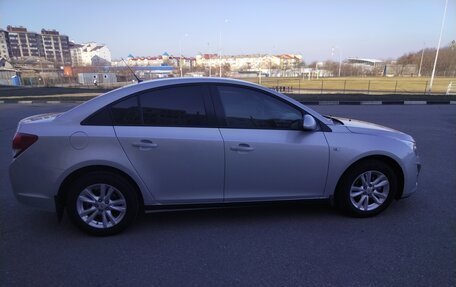 Chevrolet Cruze II, 2013 год, 980 000 рублей, 6 фотография
