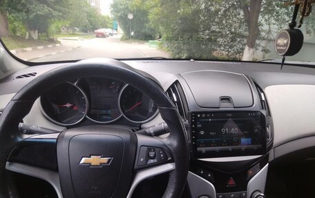 Chevrolet Cruze II, 2013 год, 980 000 рублей, 14 фотография