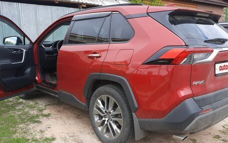Toyota RAV4, 2021 год, 3 000 000 рублей, 9 фотография