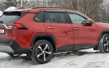 Toyota RAV4, 2021 год, 3 000 000 рублей, 29 фотография