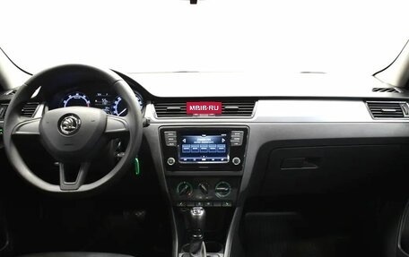 Skoda Rapid I, 2019 год, 1 080 000 рублей, 5 фотография