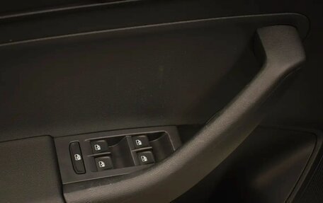 Skoda Rapid I, 2019 год, 1 080 000 рублей, 8 фотография