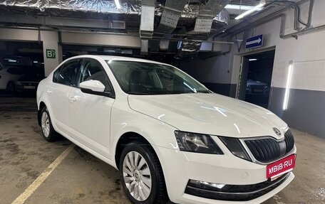 Skoda Octavia, 2020 год, 1 700 000 рублей, 2 фотография