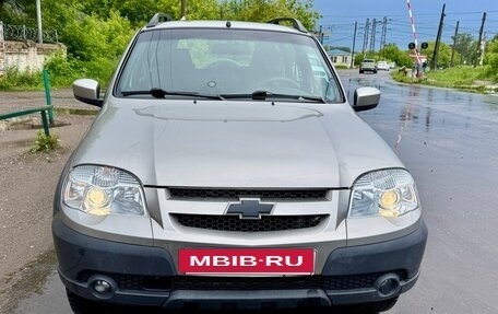 Chevrolet Niva I рестайлинг, 2015 год, 670 000 рублей, 15 фотография