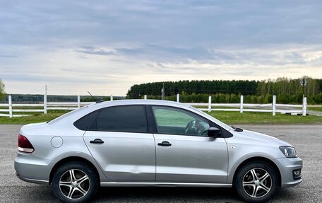 Volkswagen Polo VI (EU Market), 2018 год, 1 100 000 рублей, 4 фотография