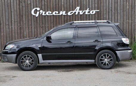 Mitsubishi Outlander III рестайлинг 3, 2004 год, 650 000 рублей, 2 фотография