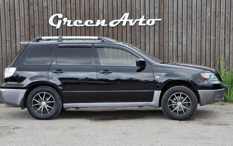 Mitsubishi Outlander III рестайлинг 3, 2004 год, 650 000 рублей, 6 фотография