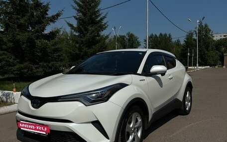Toyota C-HR I рестайлинг, 2019 год, 2 150 000 рублей, 7 фотография
