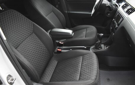 Skoda Rapid I, 2016 год, 1 050 000 рублей, 10 фотография
