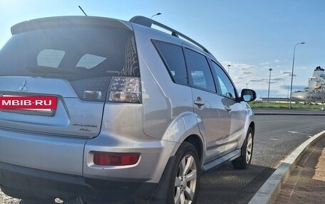 Mitsubishi Outlander III рестайлинг 3, 2011 год, 970 000 рублей, 6 фотография