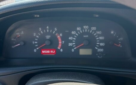 Chevrolet Niva I рестайлинг, 2010 год, 600 000 рублей, 3 фотография