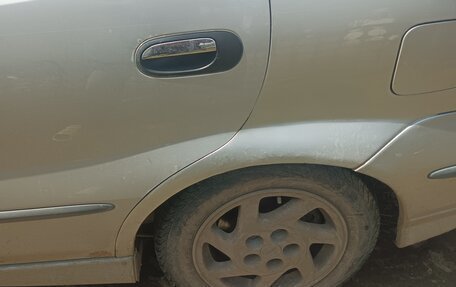 Nissan Almera Tino i, 2001 год, 290 000 рублей, 5 фотография