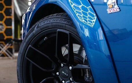 Dodge Challenger III рестайлинг 2, 2020 год, 5 500 000 рублей, 8 фотография