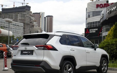 Toyota RAV4, 2020 год, 2 095 000 рублей, 5 фотография