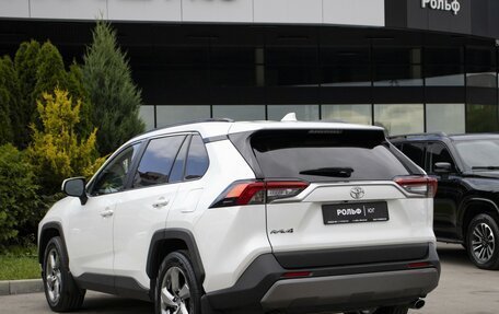 Toyota RAV4, 2020 год, 2 095 000 рублей, 7 фотография