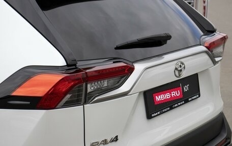 Toyota RAV4, 2020 год, 2 095 000 рублей, 20 фотография