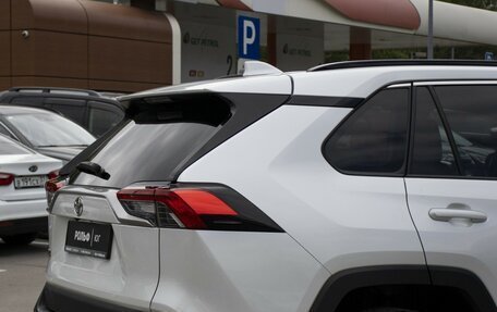 Toyota RAV4, 2020 год, 2 095 000 рублей, 25 фотография