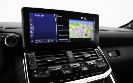 Toyota Land Cruiser, 2024 год, 13 890 000 рублей, 7 фотография