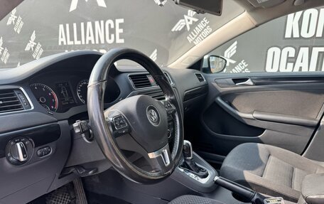 Volkswagen Jetta VI, 2012 год, 810 000 рублей, 9 фотография
