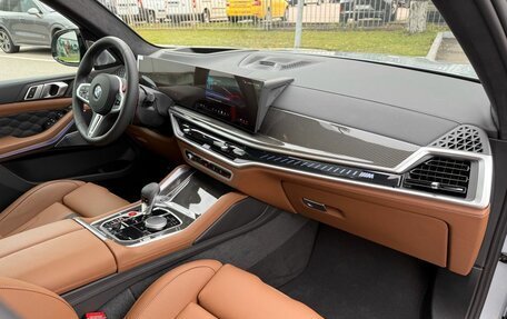 BMW X5 M, 2025 год, 22 750 000 рублей, 15 фотография