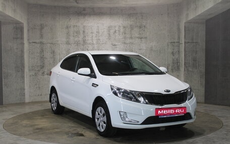 KIA Rio III рестайлинг, 2014 год, 929 000 рублей, 3 фотография
