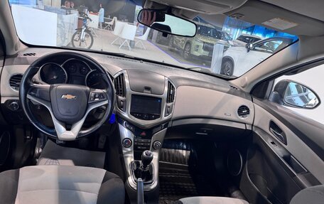 Chevrolet Cruze II, 2014 год, 720 000 рублей, 6 фотография