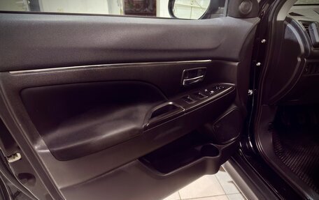 Mitsubishi ASX I рестайлинг, 2013 год, 1 350 000 рублей, 13 фотография