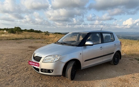 Skoda Fabia II, 2008 год, 600 000 рублей, 2 фотография
