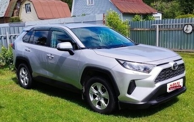 Toyota RAV4, 2020 год, 3 100 000 рублей, 1 фотография