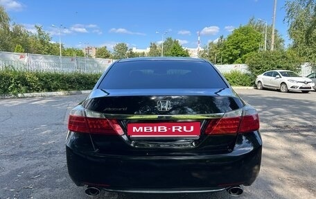 Honda Accord IX рестайлинг, 2013 год, 1 390 000 рублей, 4 фотография