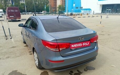 KIA Rio III рестайлинг, 2015 год, 990 000 рублей, 2 фотография