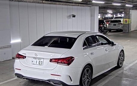 Mercedes-Benz A-Класс, 2020 год, 1 810 000 рублей, 3 фотография