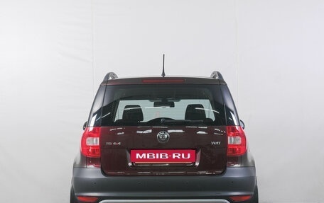 Skoda Yeti I рестайлинг, 2012 год, 999 000 рублей, 6 фотография