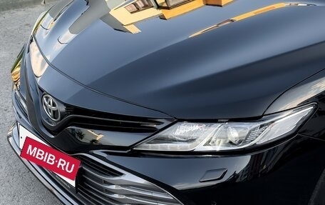 Toyota Camry, 2019 год, 2 990 000 рублей, 4 фотография