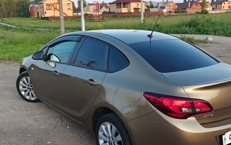 Opel Astra J, 2013 год, 900 000 рублей, 12 фотография