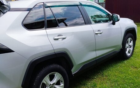 Toyota RAV4, 2020 год, 3 100 000 рублей, 13 фотография