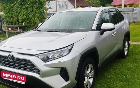 Toyota RAV4, 2020 год, 3 100 000 рублей, 14 фотография