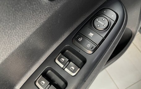 KIA Rio IV, 2018 год, 1 629 000 рублей, 26 фотография
