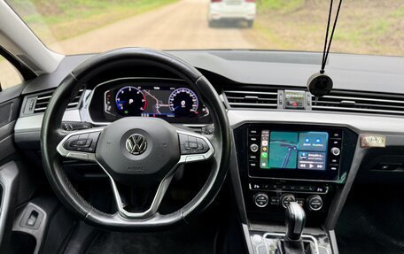Volkswagen Passat B8 рестайлинг, 2019 год, 2 000 000 рублей, 3 фотография