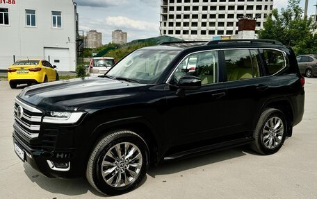 Toyota Land Cruiser, 2023 год, 11 200 000 рублей, 5 фотография