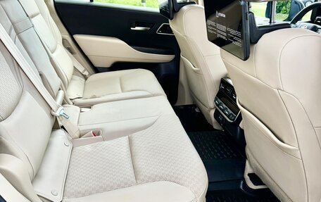 Toyota Land Cruiser, 2023 год, 11 200 000 рублей, 21 фотография