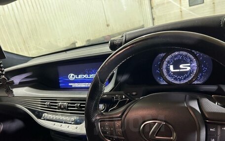 Lexus LS IV, 2018 год, 4 500 000 рублей, 10 фотография