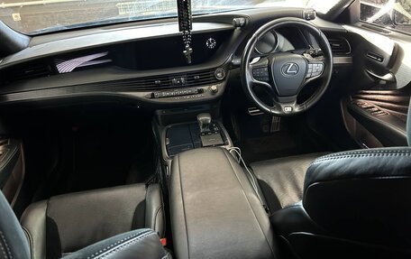Lexus LS IV, 2018 год, 4 500 000 рублей, 9 фотография